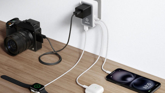 Anker universal travel adapter