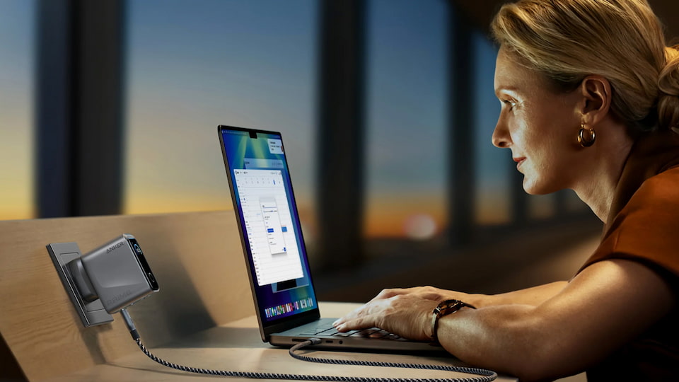 Charging MacBook Pro with Anker charger