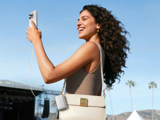 Power bank with built-in cable
