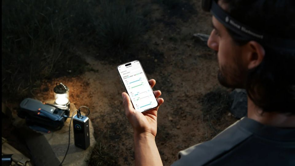 Hiker with power bank