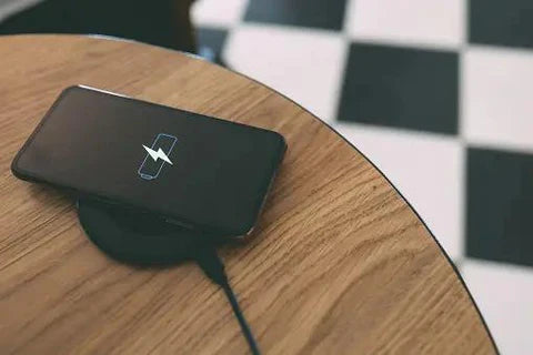 How Do I Turn On Wireless Charging on Android: Solved Here